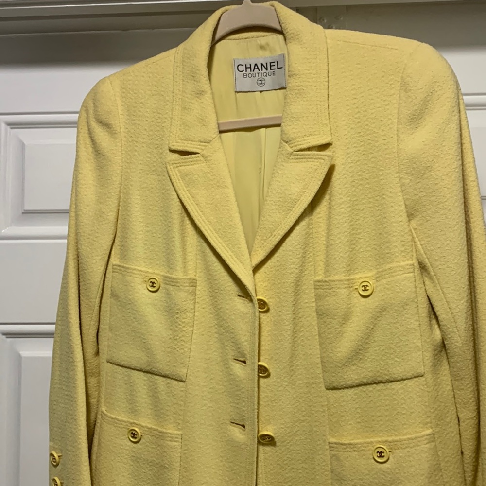 Vintage CHANEL Tweed coat…Great Condition!!